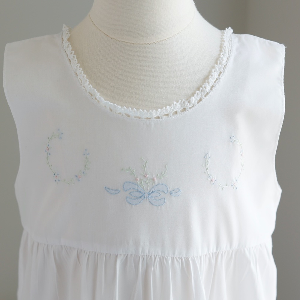 RARE Vintage Strasburg Heirloom Slip Dress Size 7/8 Hand Embroidery Like New